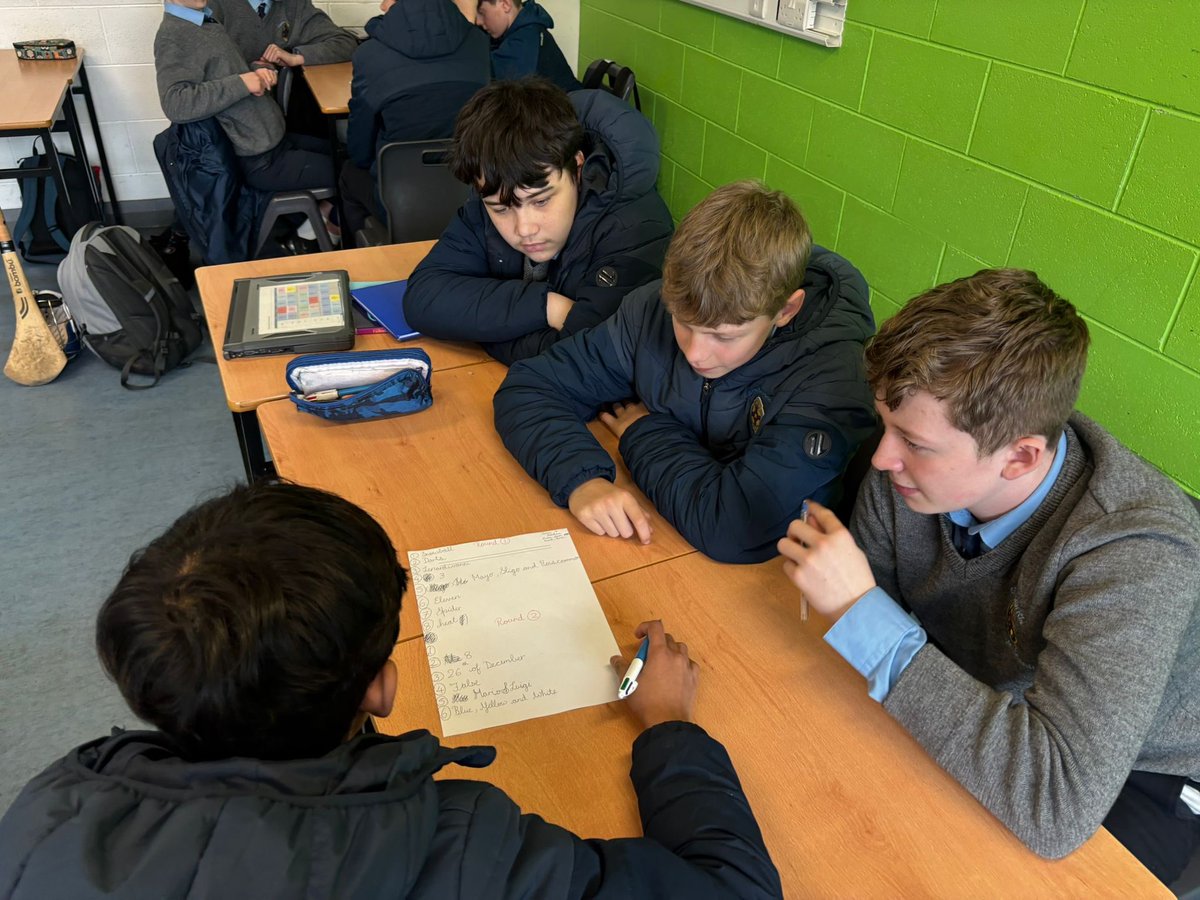 Coláiste Éamonn Rís tweet media