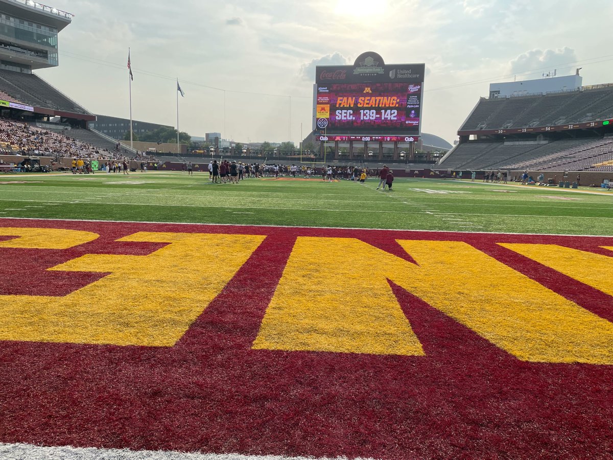 Daniel House tweet media