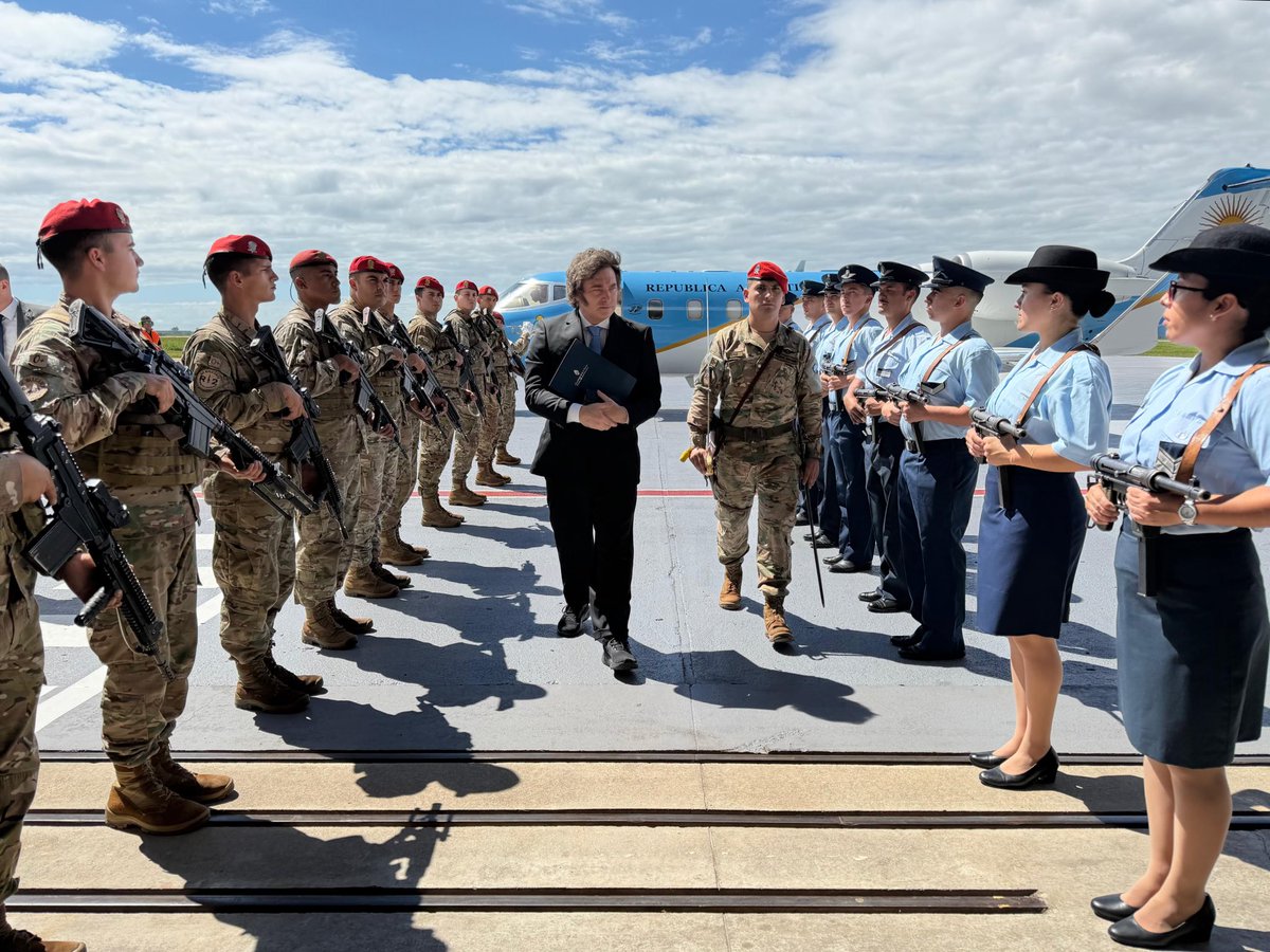 Santiago Oría tweet media