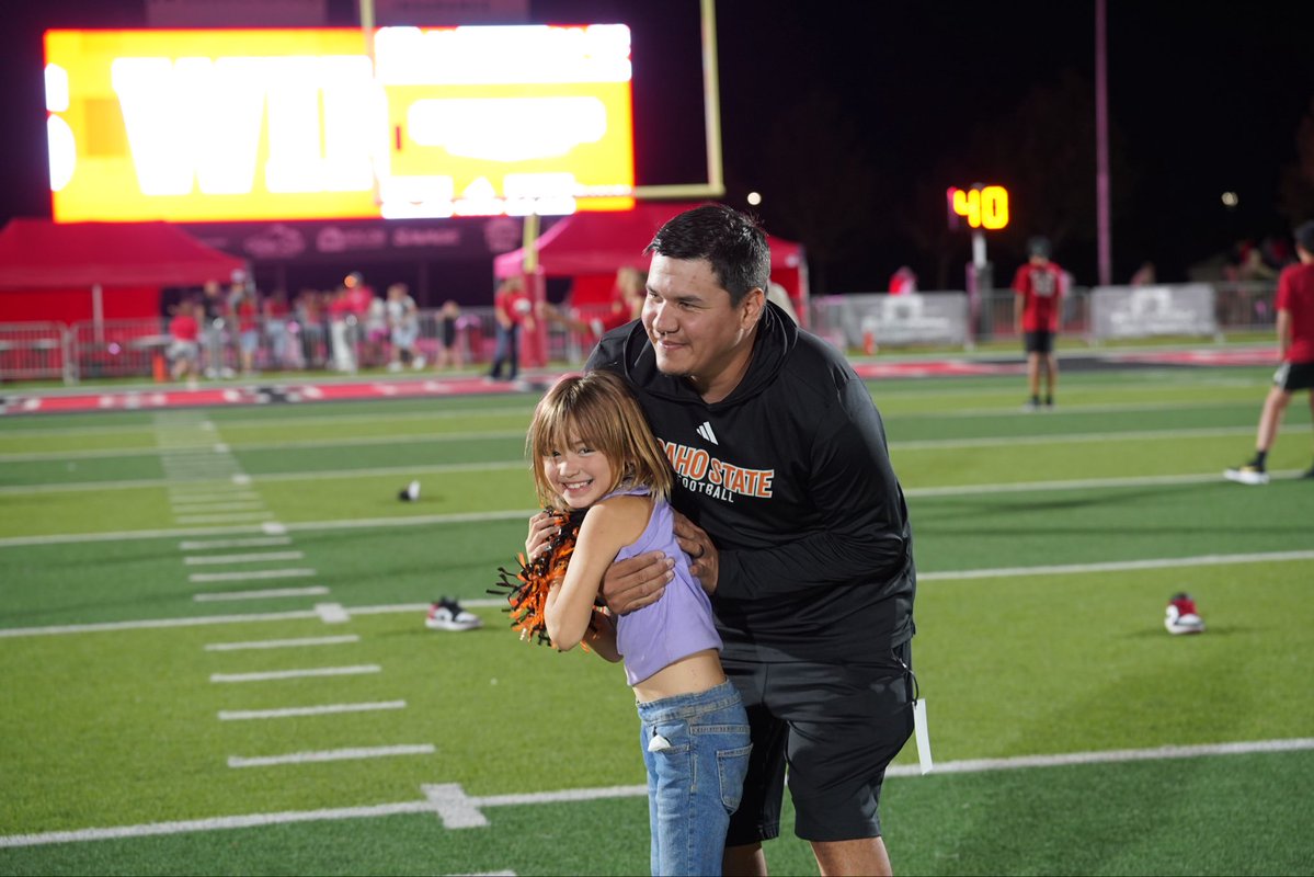 Ryan Barker tweet media