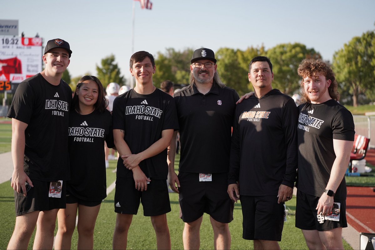 Ryan Barker tweet media