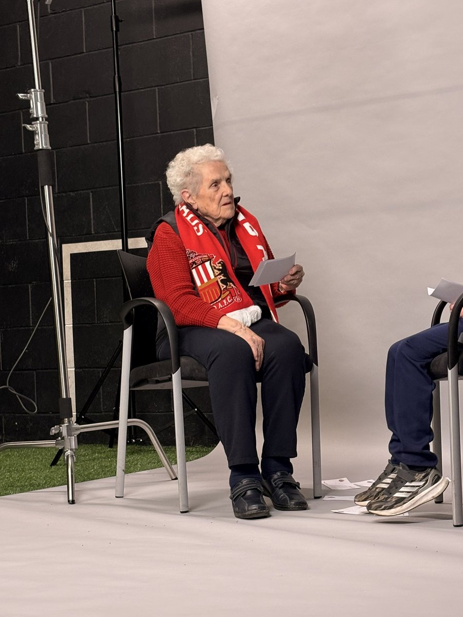 Joanne Youngson tweet media