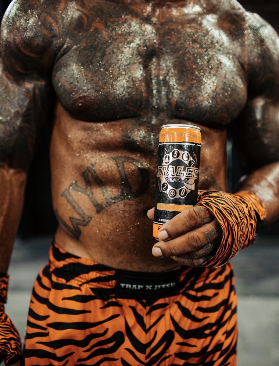 Dialed Moods tweet media