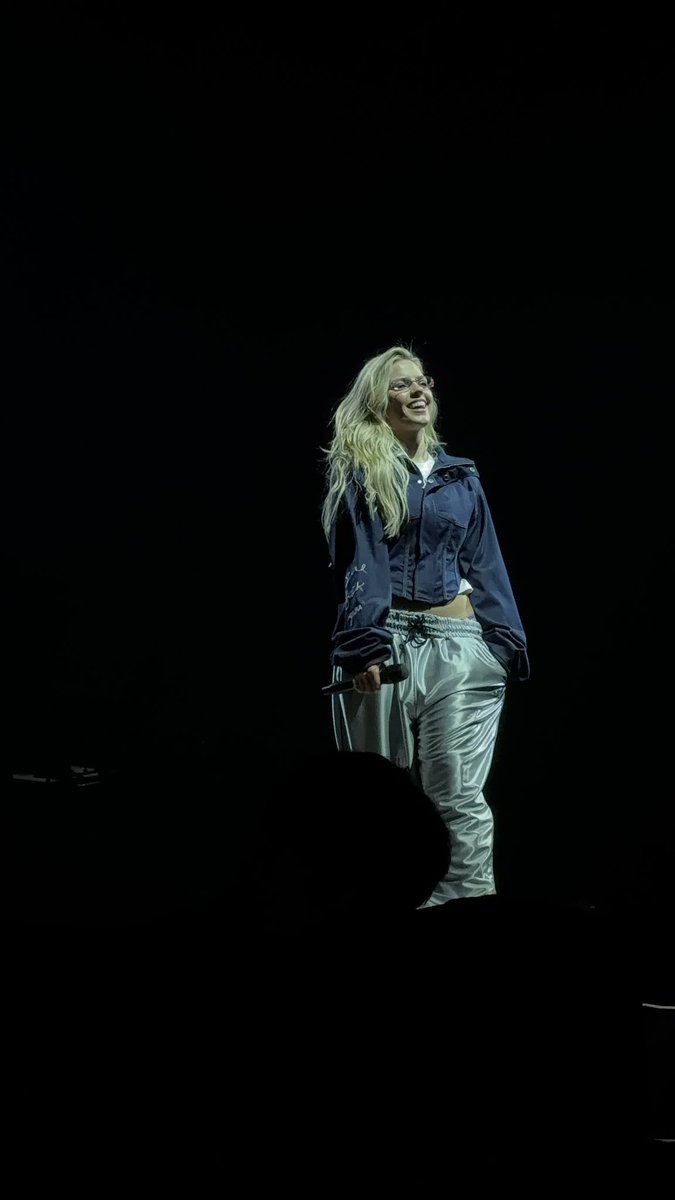 Abi ✦ SAW RENEÉ tweet media