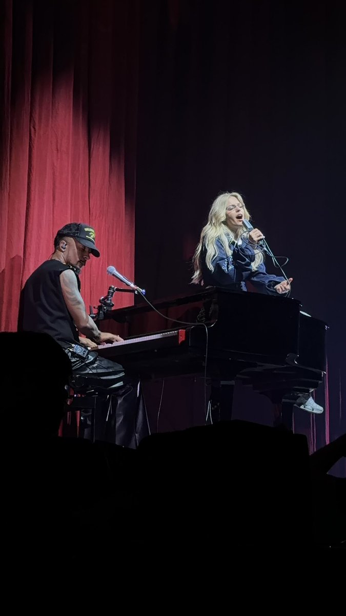 Abi ✦ SAW RENEÉ tweet media