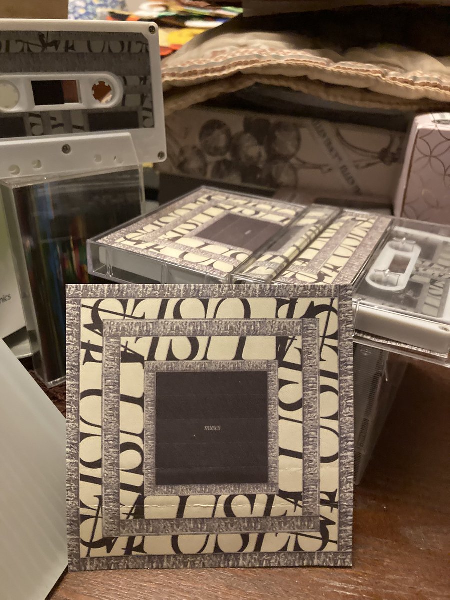 Manu Trovão tweet media