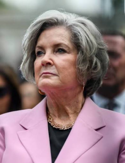 TaraBull tweet media