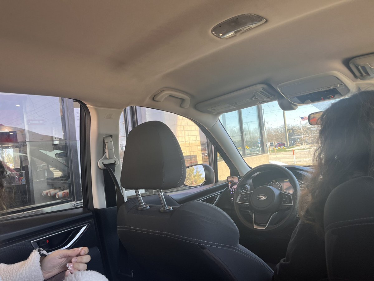 gwyn 🧘‍♀️ 🏌️‍♀️ tweet media