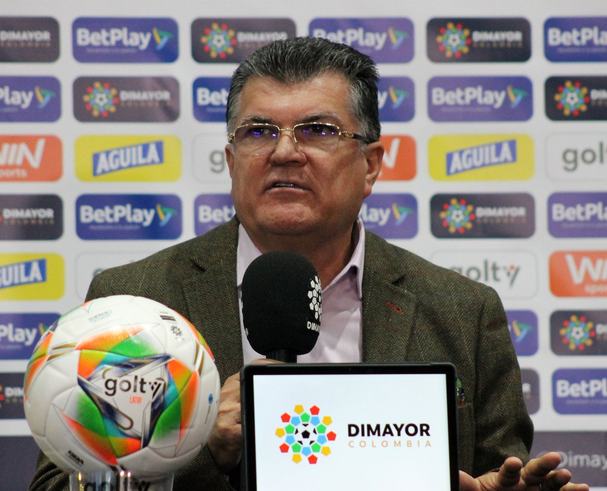 #ZonaLibreDeHumo tweet media