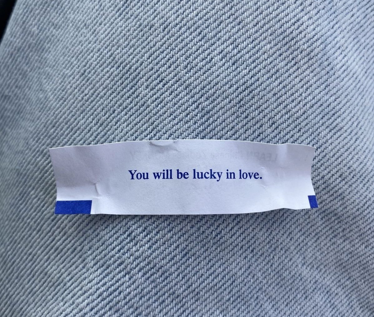 moon⭑.ᐟ tweet media