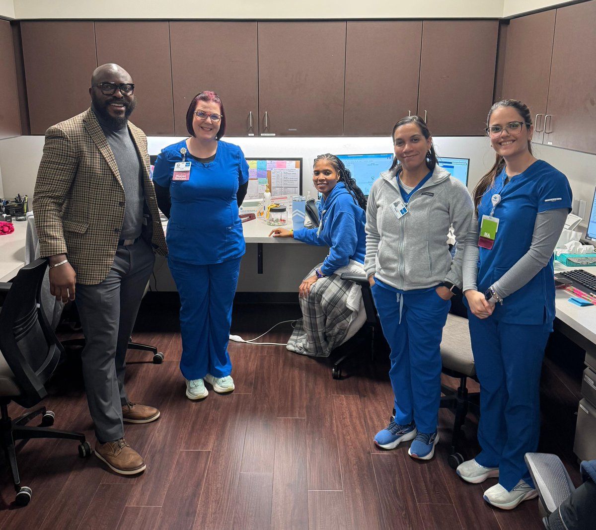 DIVURGENT tweet media