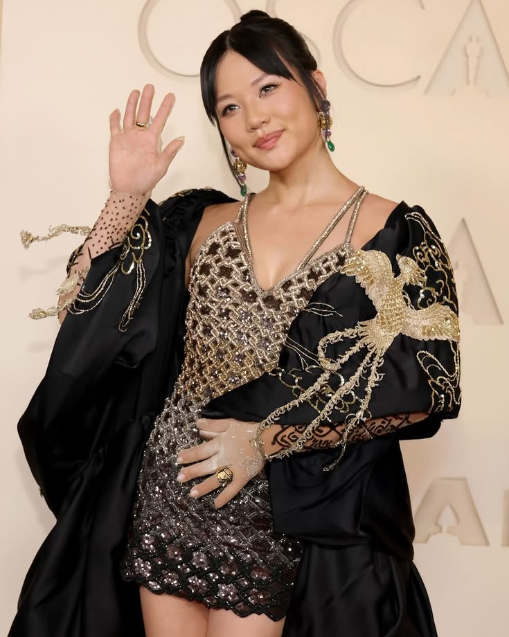 namasteFirst tweet media