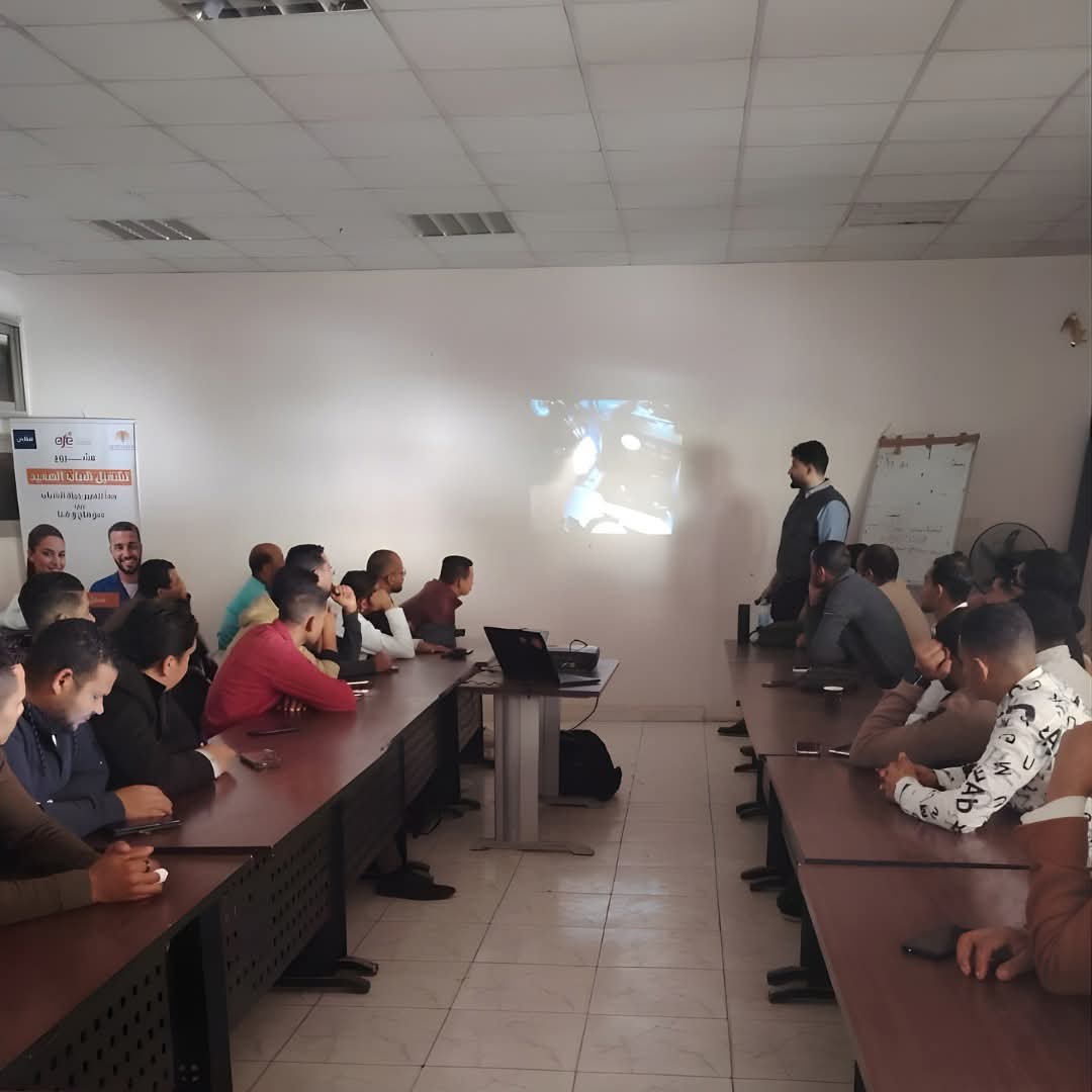 انطلاق تدريب الصناعات البحرية رسميًا في سوهاج ضمن أنشطة مشروع تدريب وتشغيل الشباب في محافظتي قنا وسوهاج، الذي يستهدف تأهيل الشباب بالمهارات الفنية المطلوبة للعمل في مجال الصناعات البحرية مجاناً وربطهم بفرص عمل حقيقية.

<a href="/SawirisFSD/">Sawiris Foundation For Social Development</a>