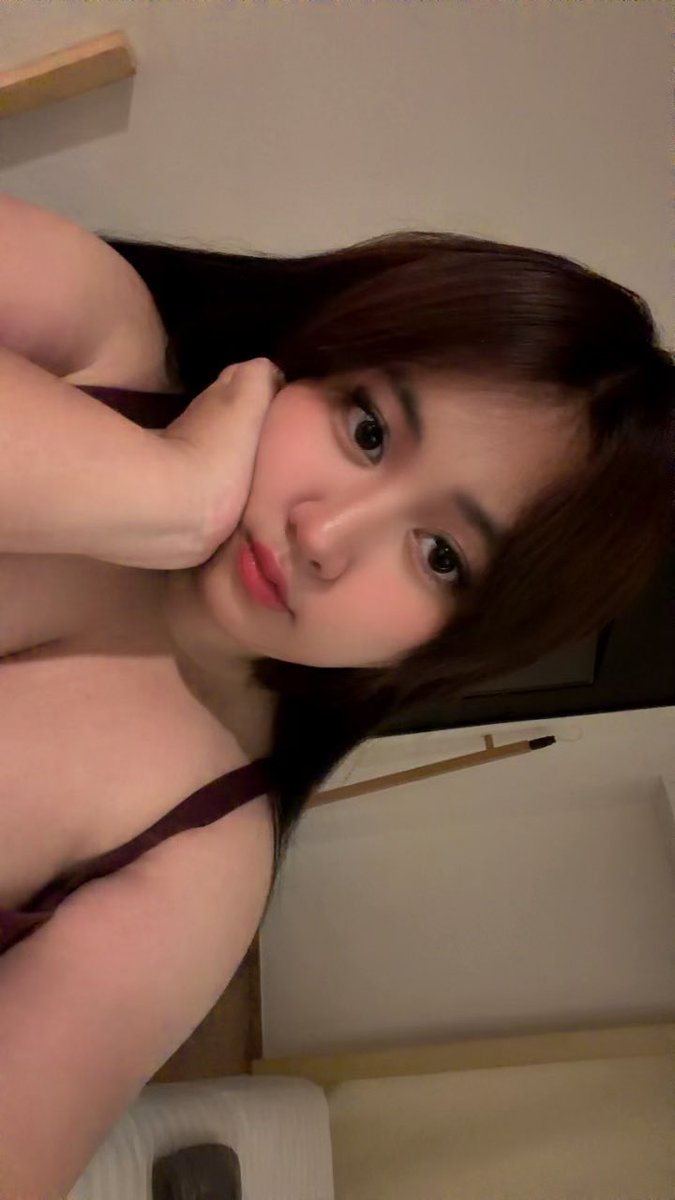 3sls33's tweet photo. Sayang masih bangun ga? https://t.co/7pJKYloybQ