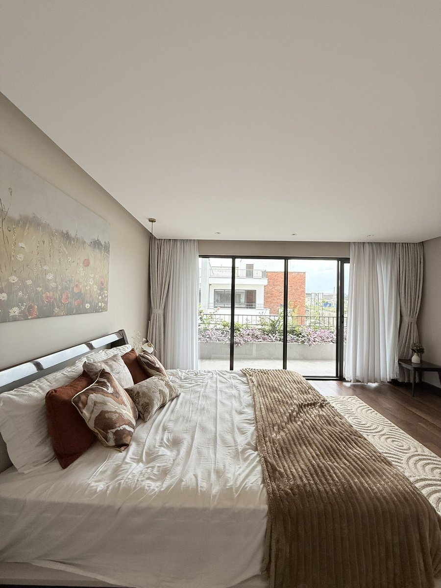 Properties 360 tweet media