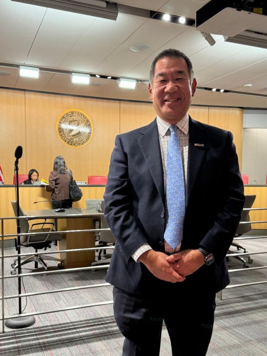 California IBank tweet media