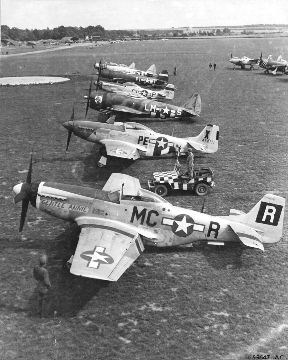 WWII Photos tweet media