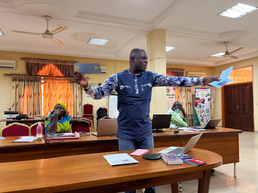 AccessProjet's tweet photo. Du 10 au 12 mars 2026, le consortium AcceSS (#CNRST, @Cirad , @LaFabrique1, Experts Synergy Consulting), les points focaux des instituts du CNRST et plusieurs personnes ressources se sont réunis à Bobo-Dioulasso (IRSS-DRO). https://t.co/52d3sXxIMP