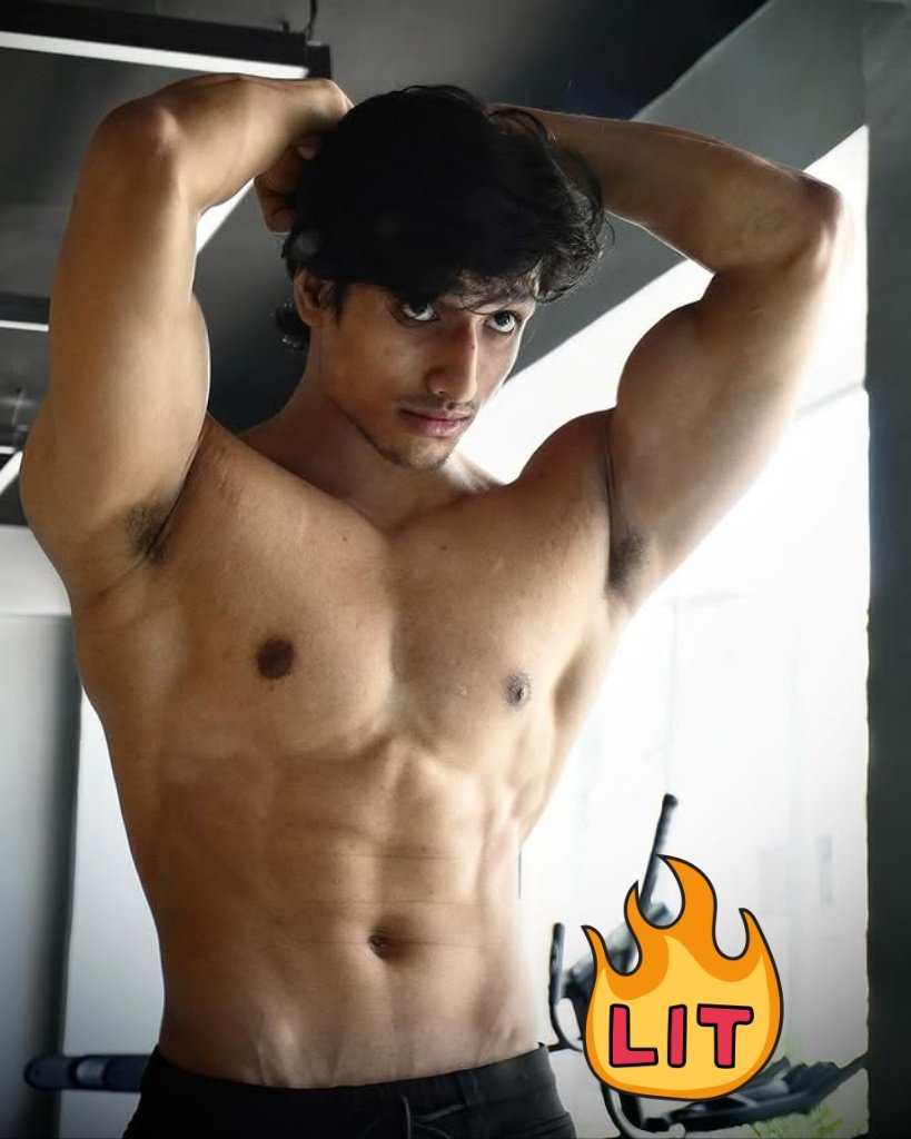 Papi IYKYK 🌚🌝 tweet media