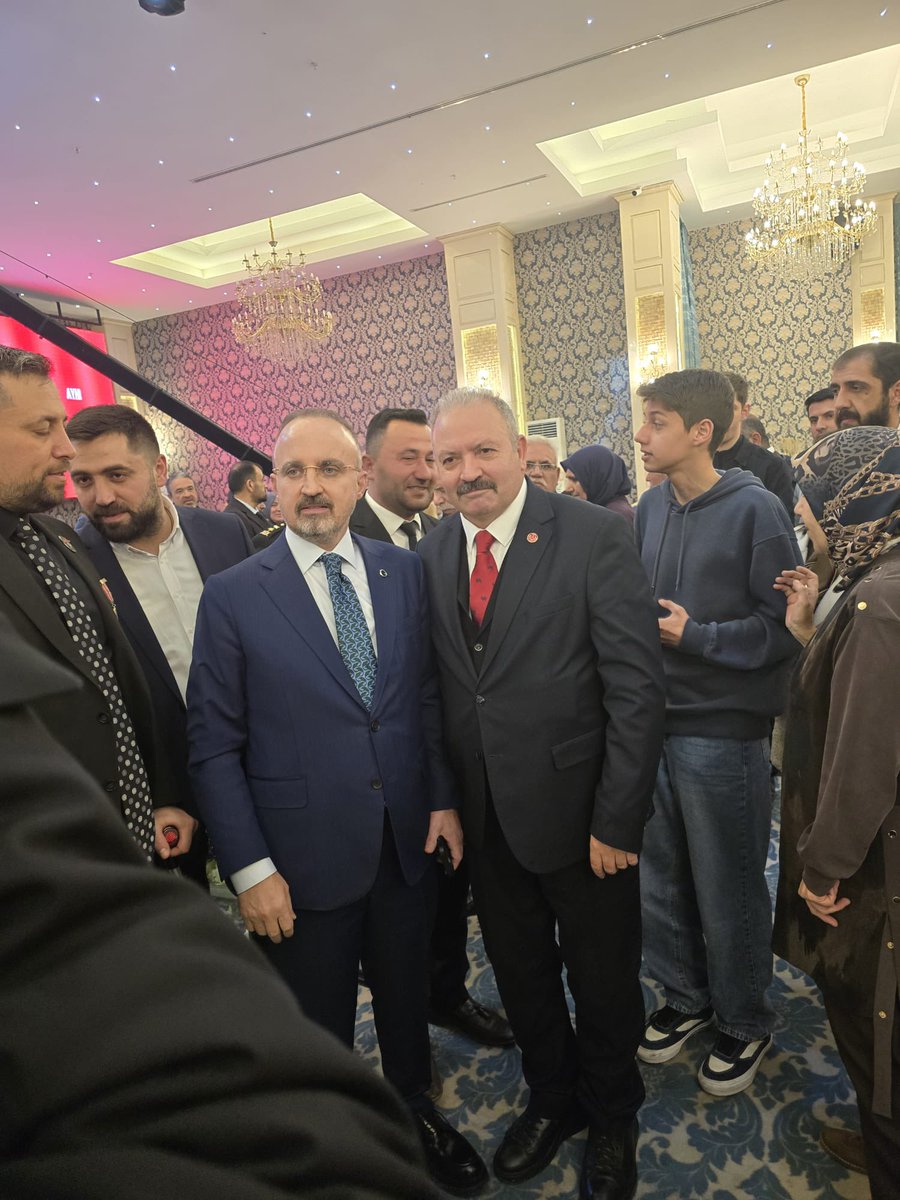 muharrem0306's tweet photo. Yıllarca vatan için fedakârca görev yapan #UzmanÇavuş’larımız, bugün özlük hakları konusunda çözüm bekliyor. Bu emek görmezden gelinmemeli, verilen hizmetin karşılığı adaletle verilmelidir.

#UzmanÇavuş
@TEMUD_2024
@alitilkici38
@turanbulent https://t.co/lpQIAp8ZQi
