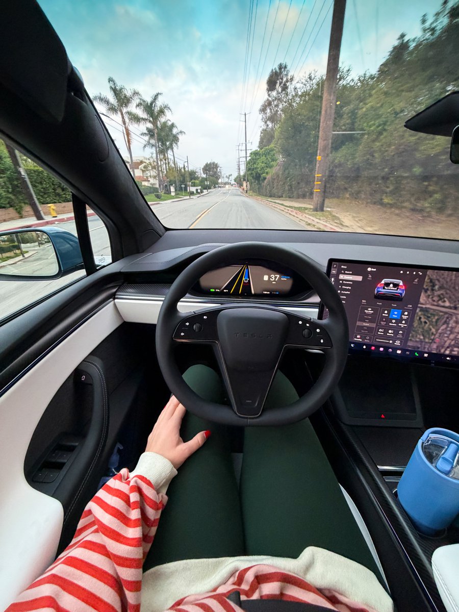 Techie Dani tweet media