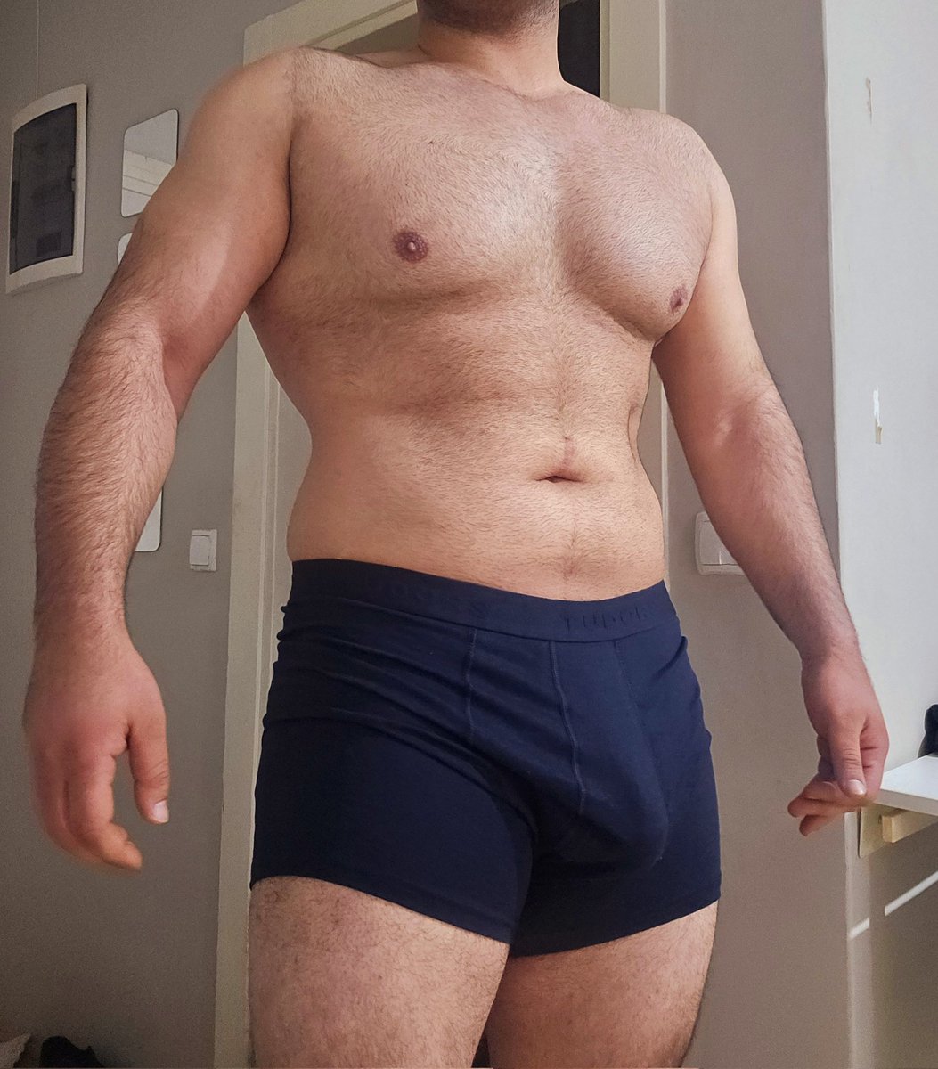 LEON👑 tweet media