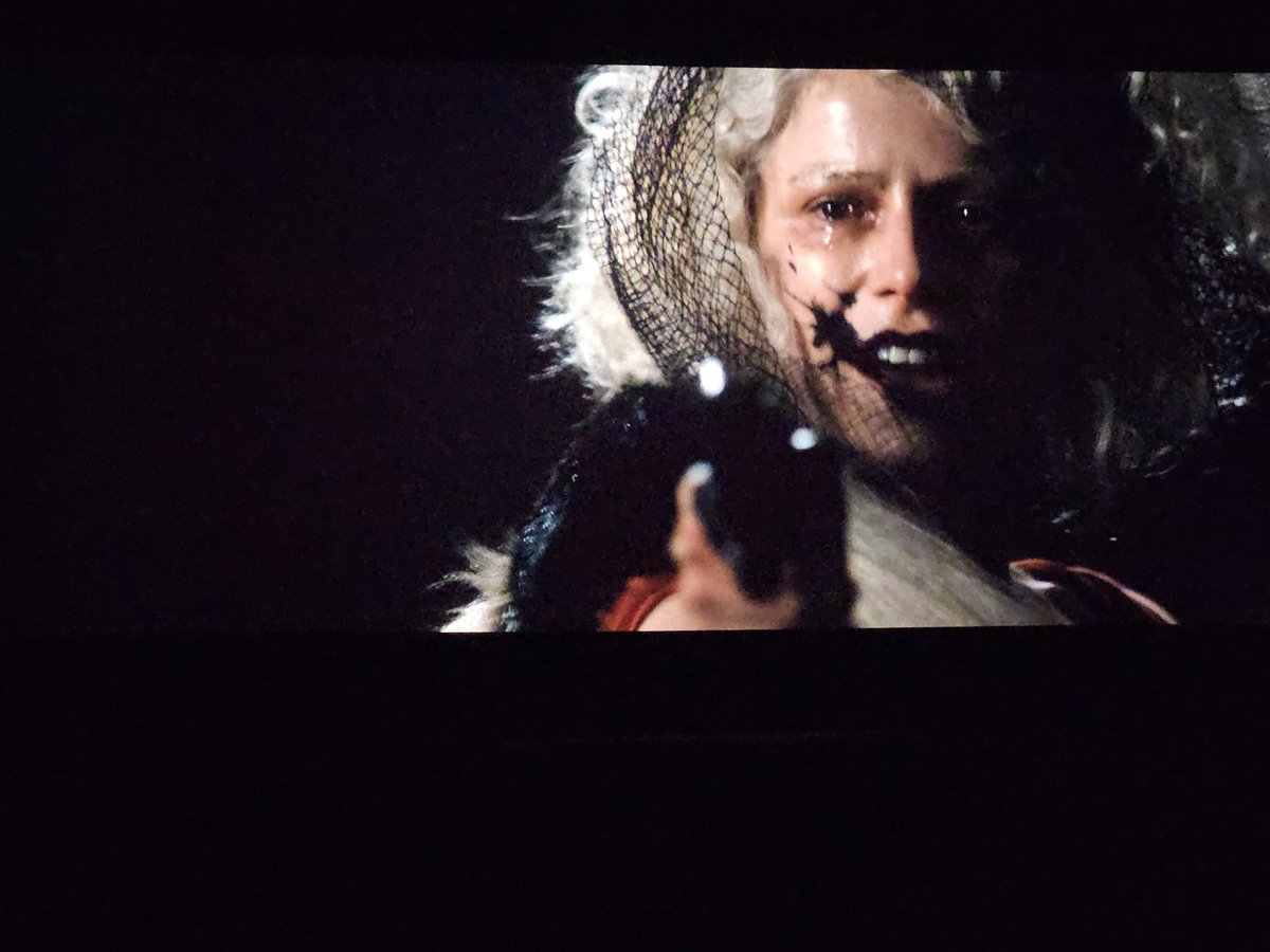 𝓒𝓮𝓬𝓮 tweet media