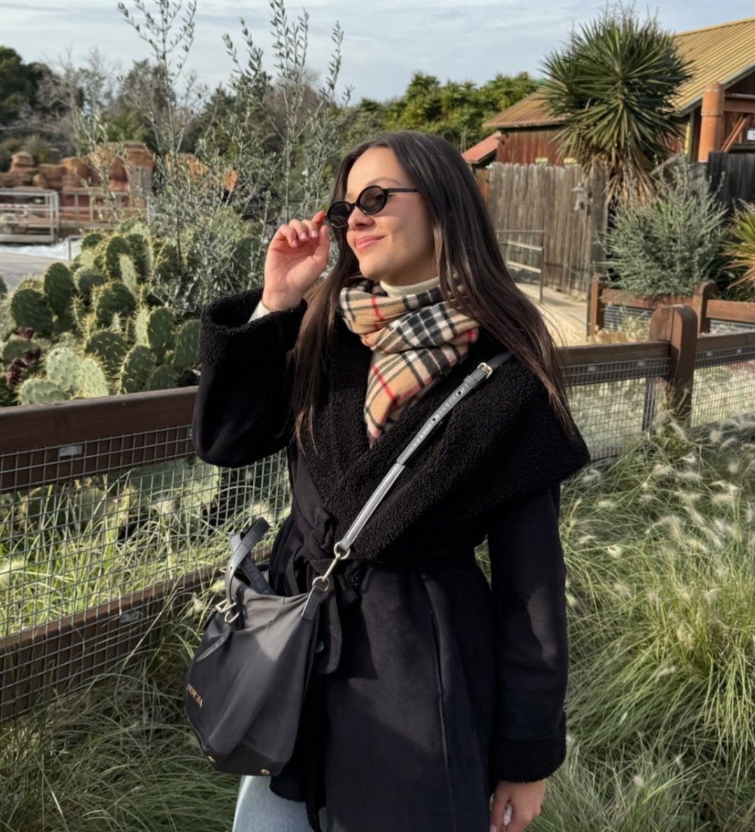 Claudia Arenas Source tweet media
