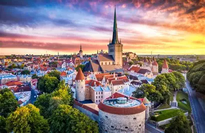 BalcarrasM's tweet photo. Information regarding our trip to Riga and Tallinn in October 2026 has been sent to parents. The trip is a great opportunity for students who are learning Russian to use their language skills whilst discovering more about the culture. 🇷🇺 @balcarras https://t.co/tuctTbzrgf