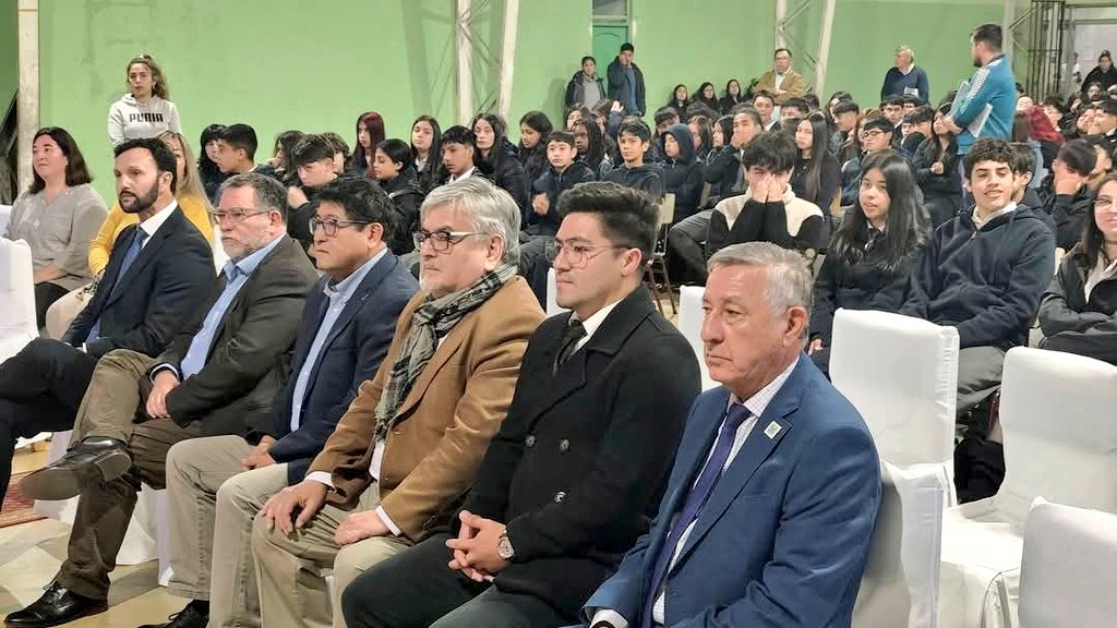 CRUCEINFORMATIVO.CL tweet media