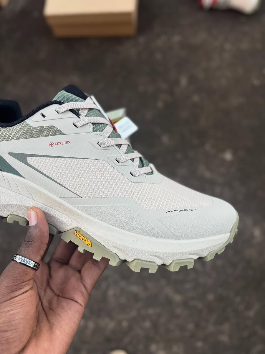mactrendz's tweet image. WhatsApp +256755272634 for deliveries. Kailas Kuocang GTX mountain running shoes available in sizes 38–45. Waterproof design with a durable Vibram outsole for strong grip, comfort, and outdoor performance. #Kailas #Vibram #mactrendz #StreetStyle #fyp