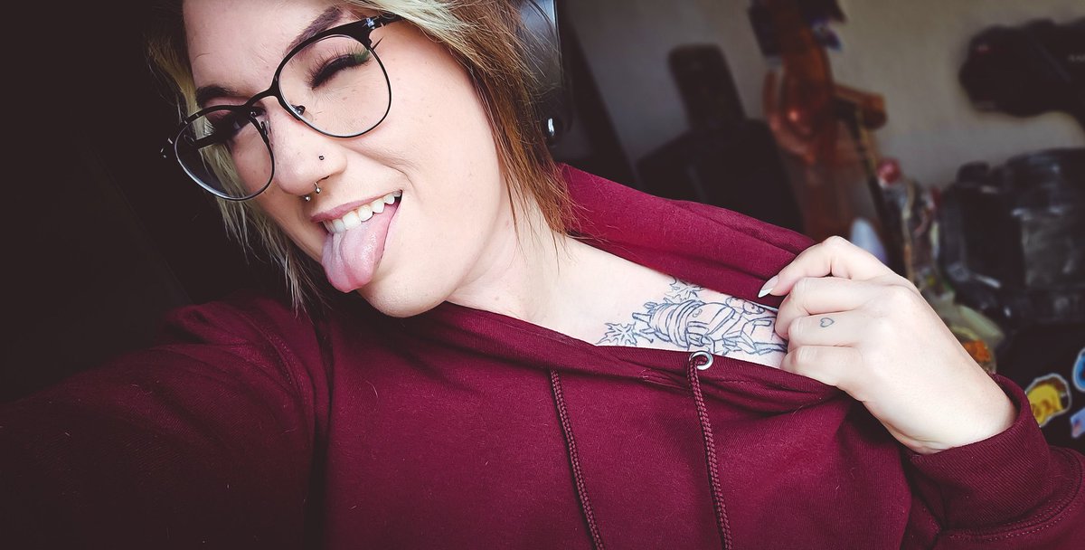 IceRocker tweet media