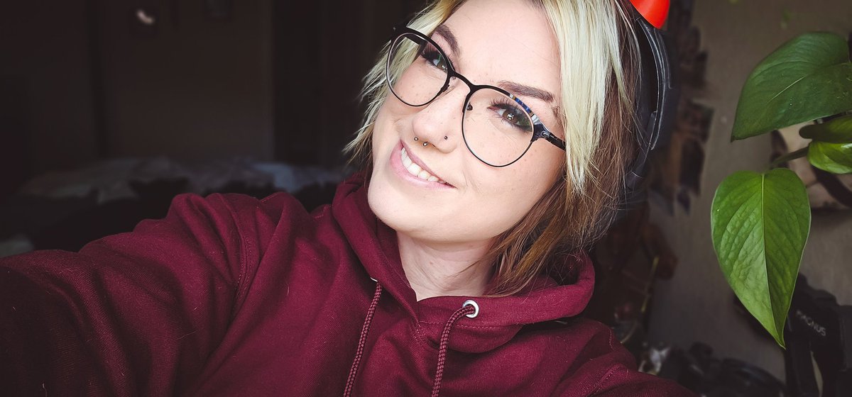 IceRocker tweet media