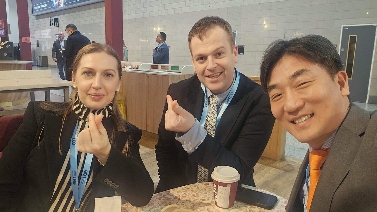 Chang Wook Jeong tweet media