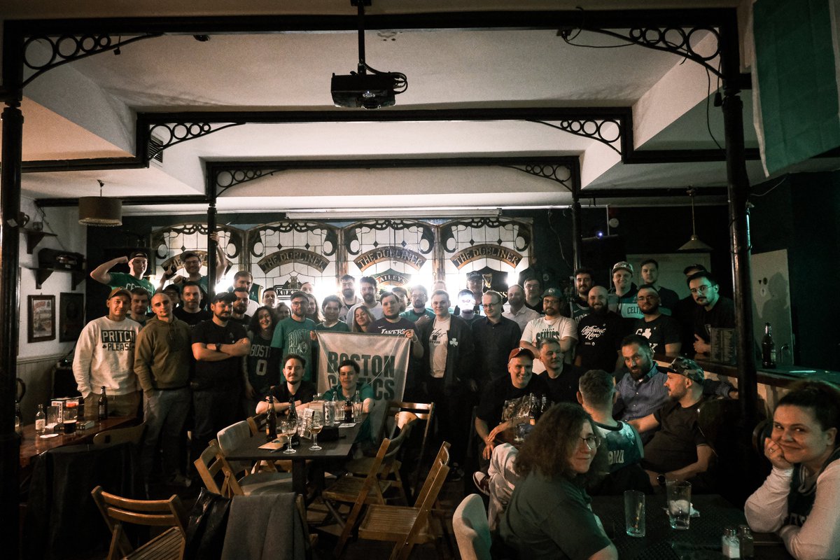 Tomek Kordylewski tweet media