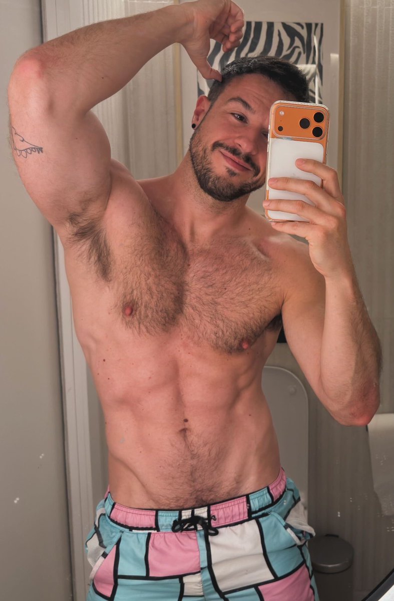 Chomin86 tweet media