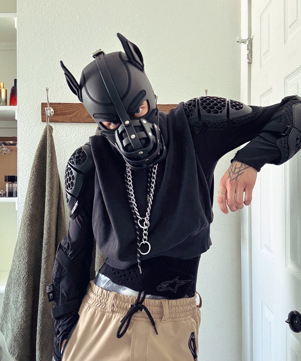 Deviant Dawg tweet media