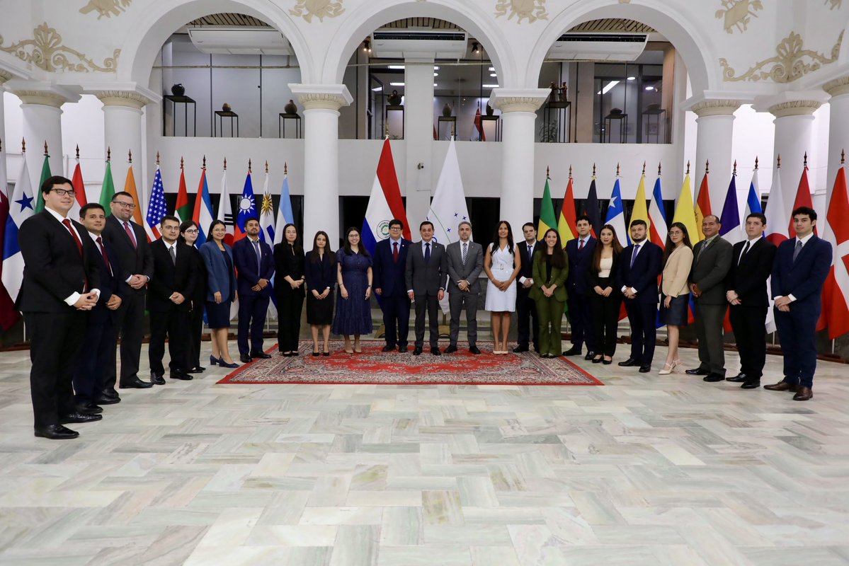 Ministerio de Relaciones Exteriores tweet media