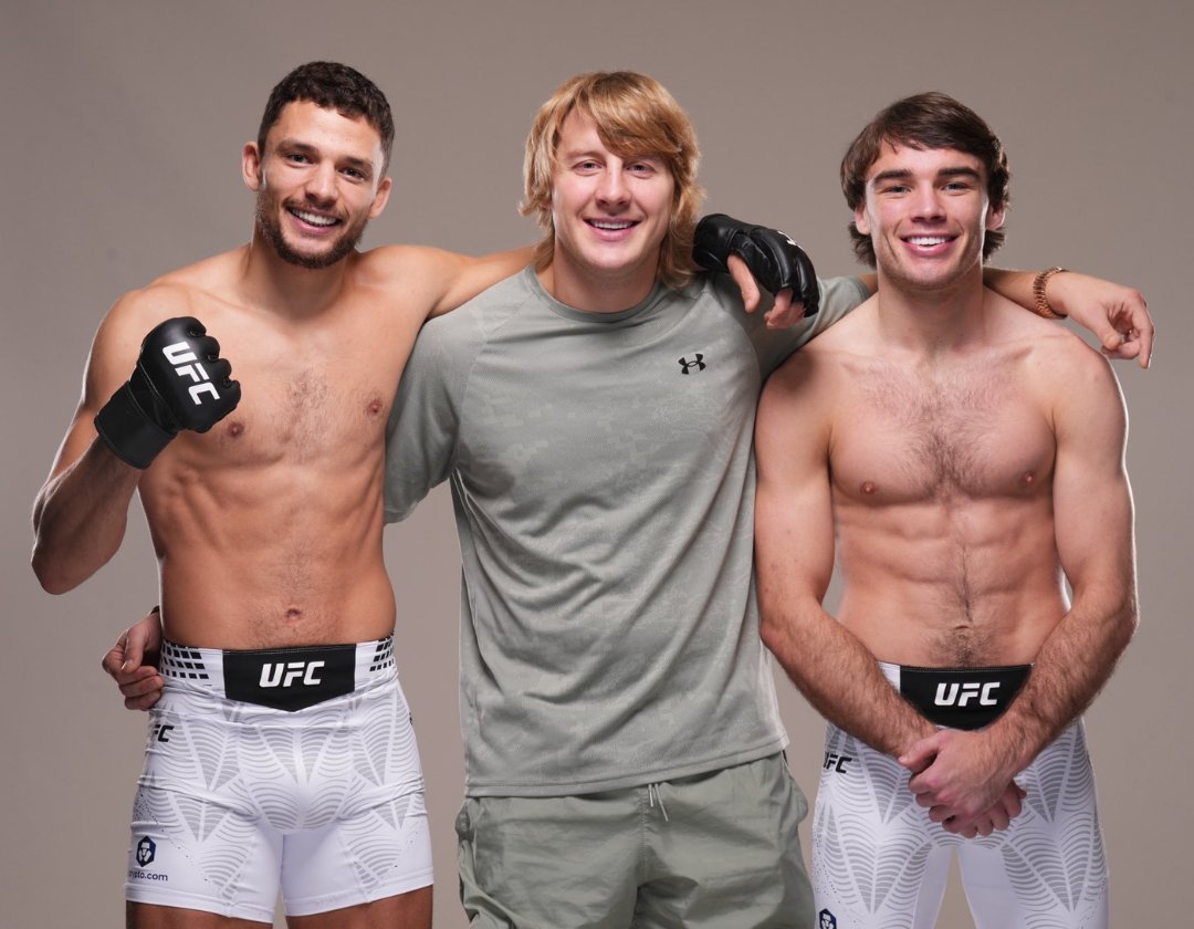 𝐏𝐢𝐜𝐨'𝐬 𝐁𝐚𝐫𝐛𝐞𝐫 ❤️🩹🇺🇸 tweet media