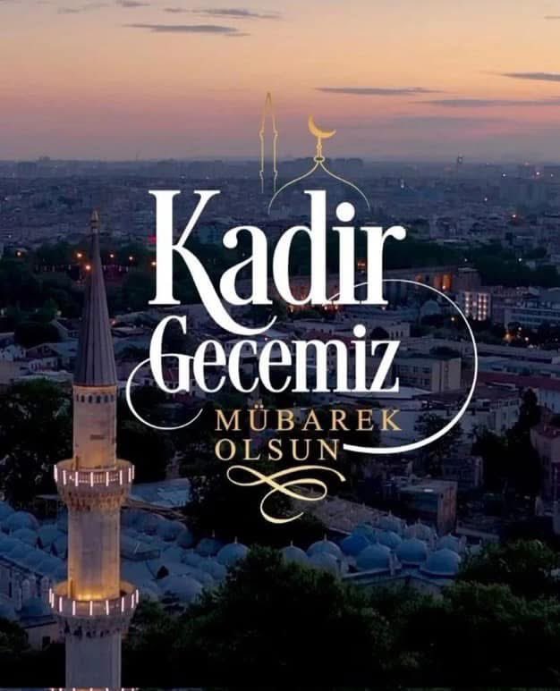 ilhanhayran's tweet photo. “Ve vakit o gecedir ki,
Tüm geceler ona Hayran”..

Gecemiz;  mağfirete,  merhamete, iyiliğe ve kurtuluşumuza vesile olsun.
Birliğimize kuvvet,  evlerimize huzur getirsin.
Tüm hikmeti ile dualarınızın kabul olduğu,  günahlarınızın affedildiği bir gece olsun inşaAllah.
#KadirGecesi https://t.co/qezwaGydIv