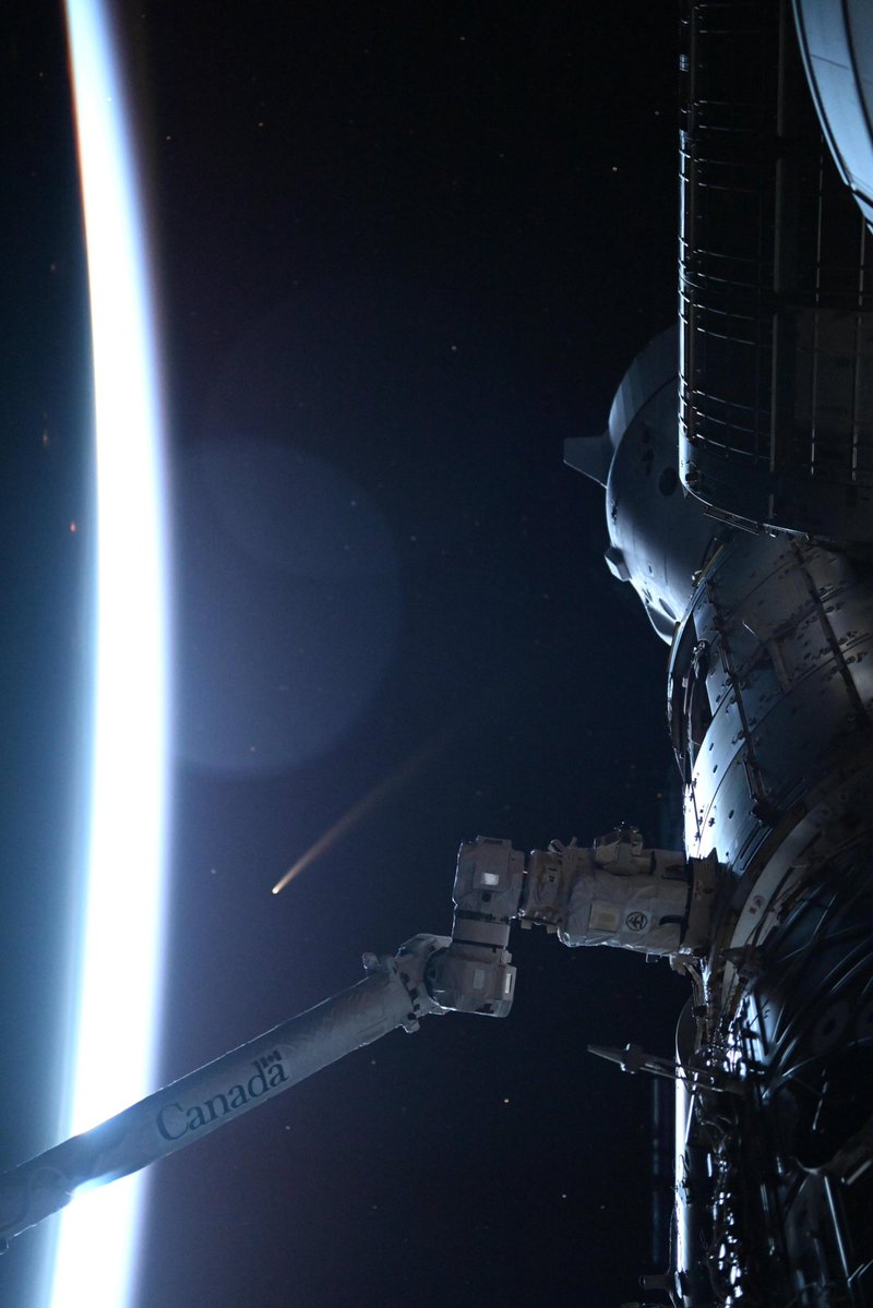 Deep Universe Facts tweet media