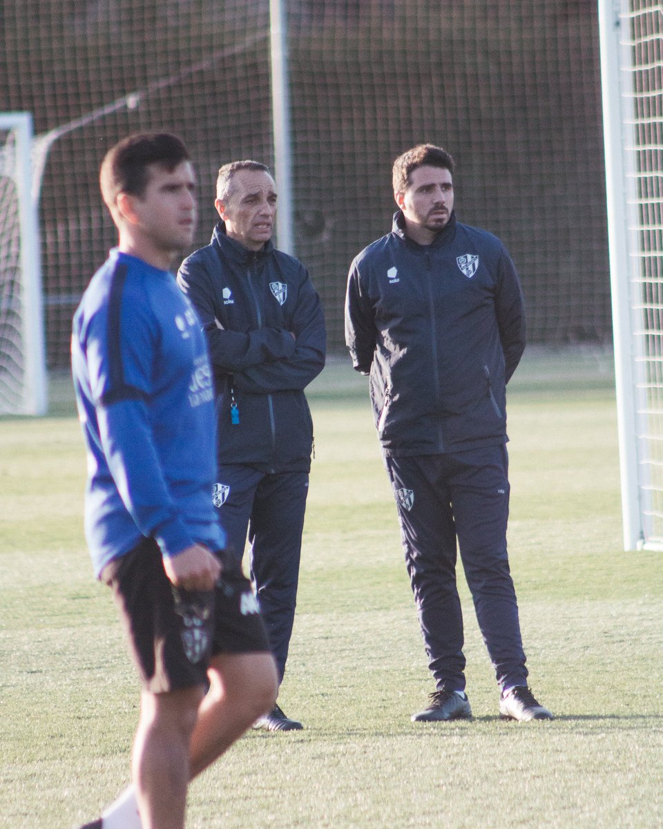 SD Huesca tweet media