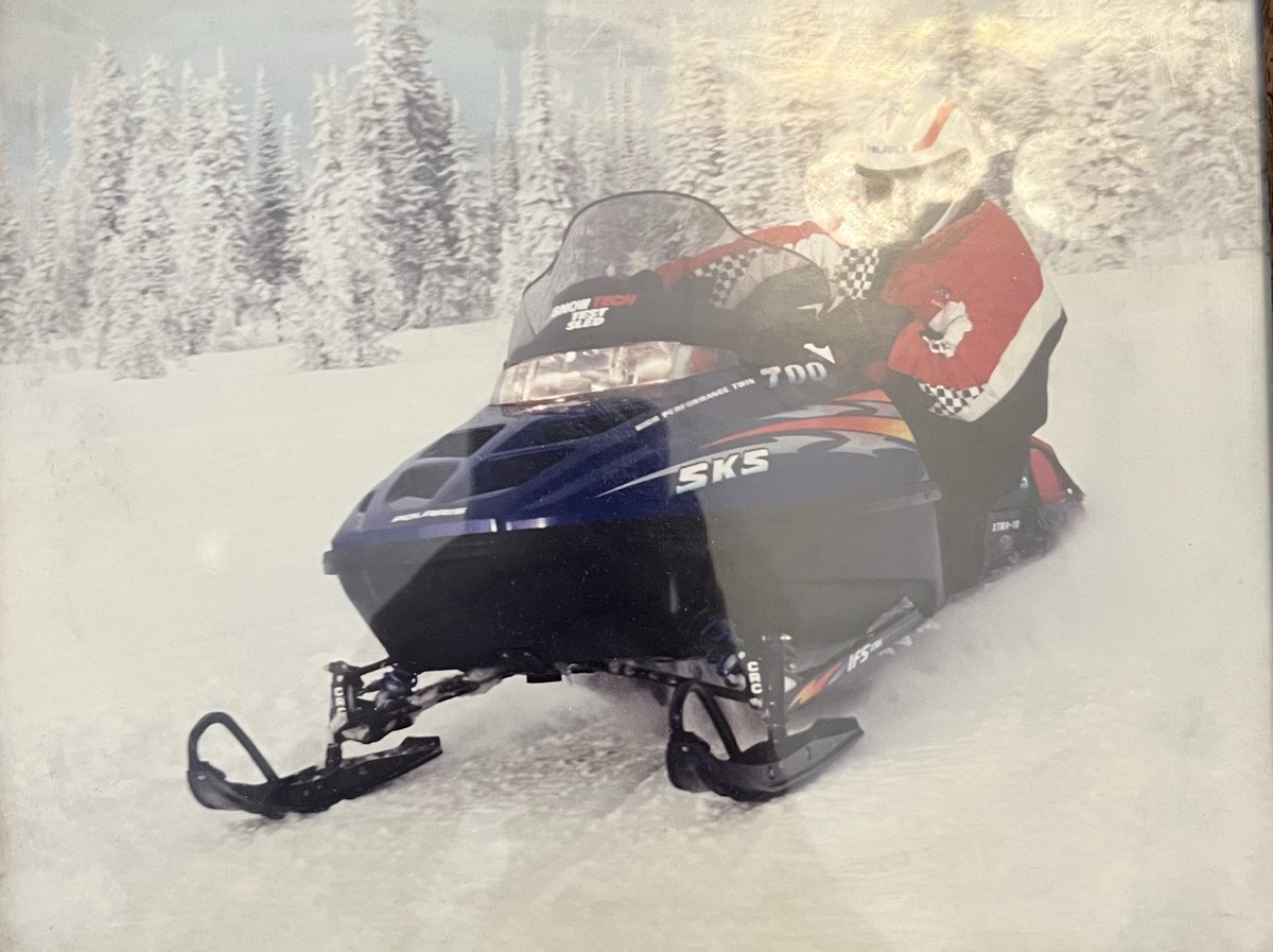 Blue Eyes White Dragon tweet media