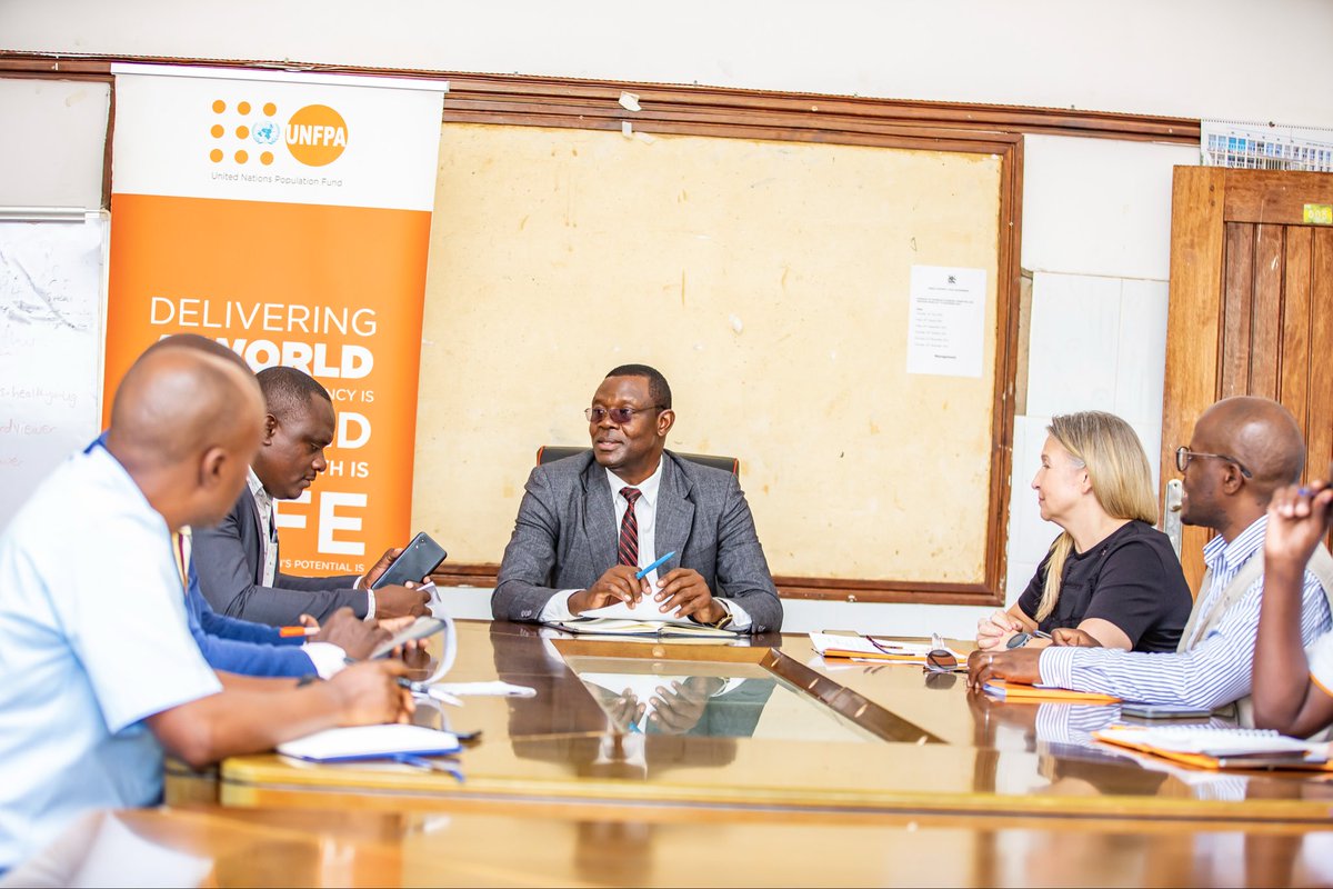 UNFPAUganda's tweet image. Day 1 of the UNFPA EYE Universal Programme mission in the Busoga sub-region began with a courtesy call to Kamuli District leadership. Discussions focused on sustaining the impact of the EYE project and continued support for youth empowerment and #SRHR services.