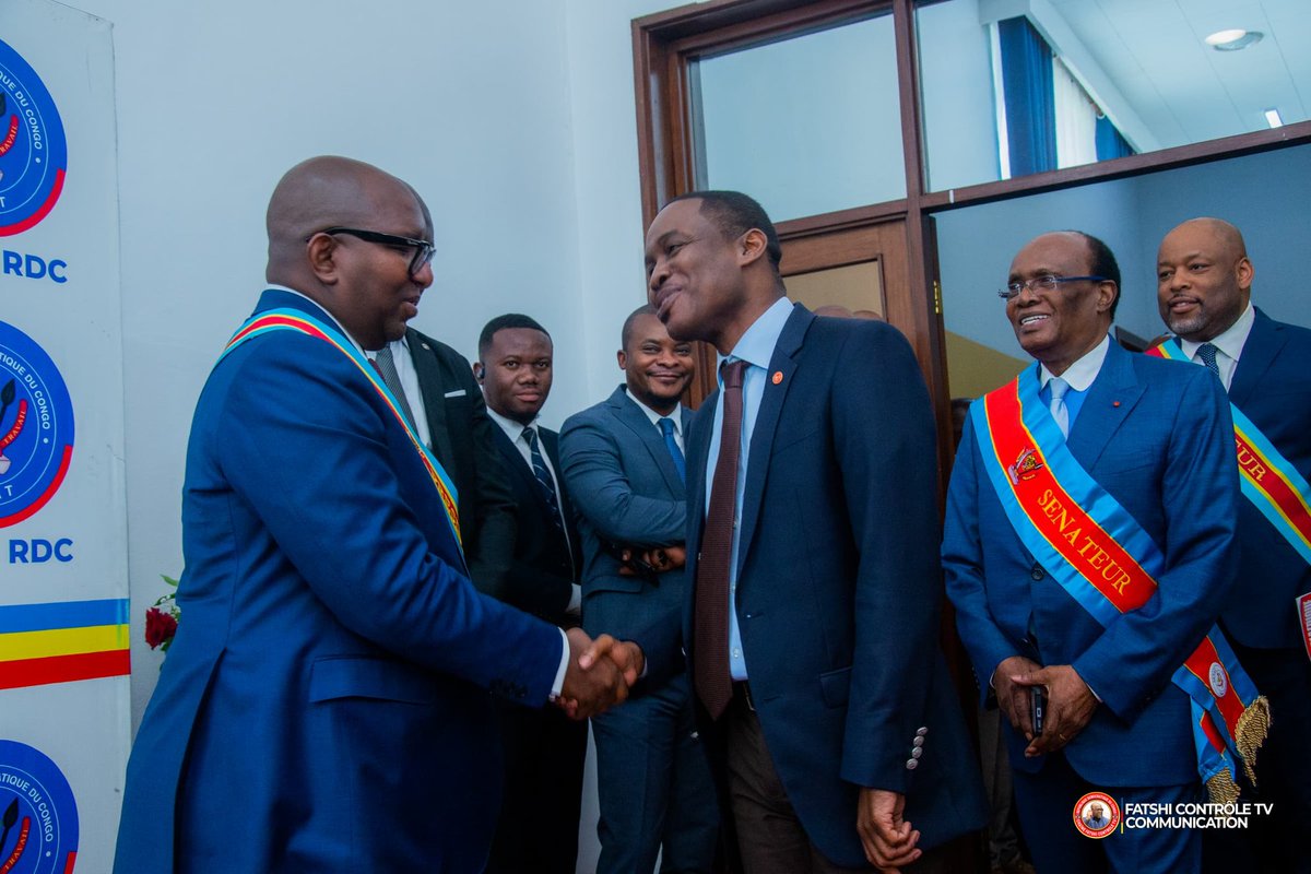 🛑RDC : Gratitude à Dieu pour sa protection durant nos vacances parlementaires. Prêts à relever les défis de cette nouvelle session pour le développement de notre pays.
Rentrée parlementaire – Sénat – Travail ensemble.
<a href="/senatrdc/">Sénat RDC🇨🇩</a>
<a href="/LukondeSama/">Sama Lukonde</a>
#BabyVANGUKINSONGO