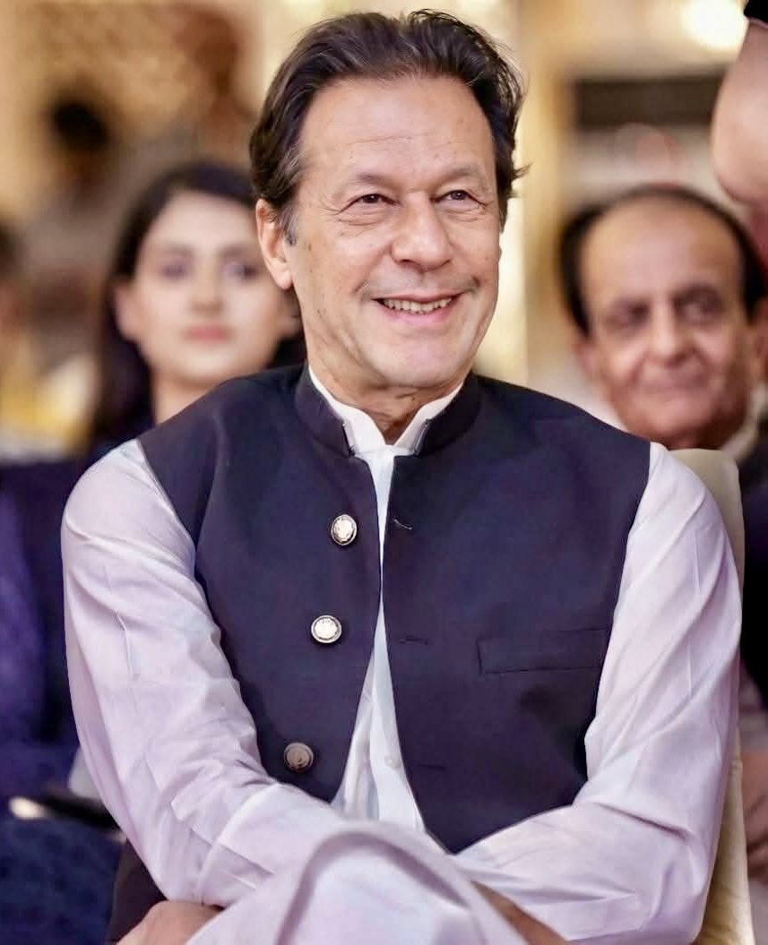 𝐎𝐧𝐞 𝐍𝐚𝐭𝐢𝐨𝐧
𝐎𝐧𝐞 𝐋𝐞𝐚𝐝𝐞𝐫
𝐎𝐧𝐞 𝐃𝐞𝐦𝐚𝐧𝐝
#FreeImranKhan !!!