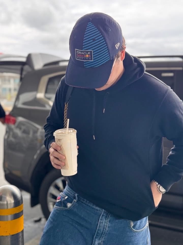 karloslabajo__'s tweet photo. di ko kaya ng walang kape ☕️ 

kayo, ano yung di nyo kaya ng wala? 🤪 https://t.co/UGwXHhFadb