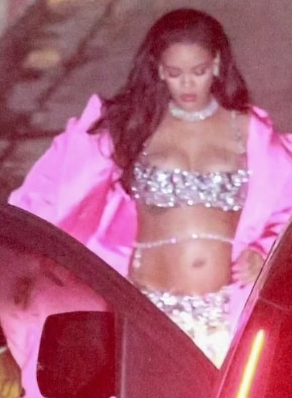 ⚓Rihanna Navy⚓ tweet media