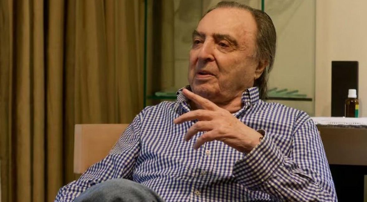 🎤📺 Si me preguntan ¿quién fue el mejor relator de TV en la historia del fútbol argentino? Marcelo Araujo será mi repuesta.

Q.E.P.D 🕊️