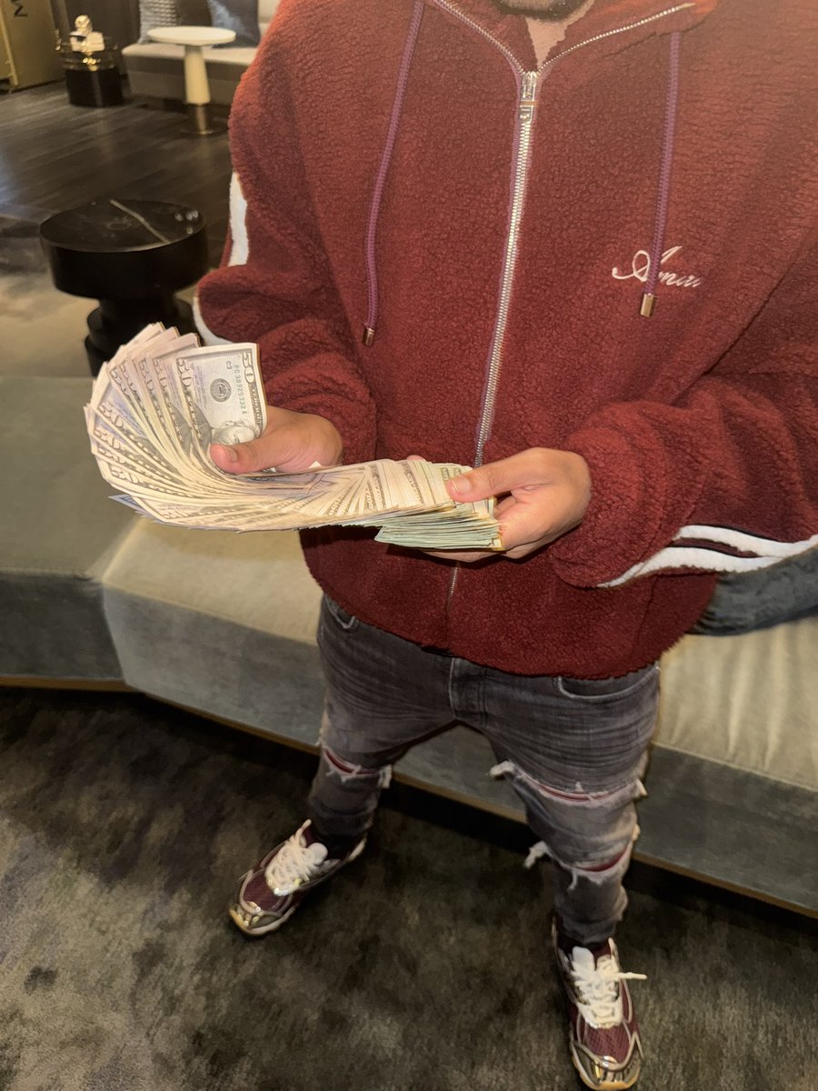 𝐁𝐥𝐢𝐱 🖤 tweet media